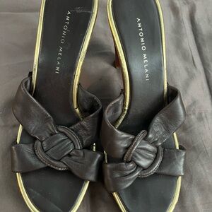 Antonio Melani Brown and Gold Wooden Heeled Shoes Size 9.5